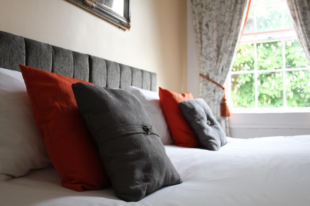 Mansfield Manor Hotel Екстериор снимка