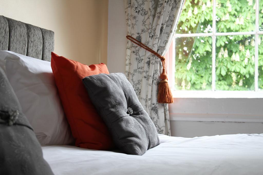 Mansfield Manor Hotel Екстериор снимка
