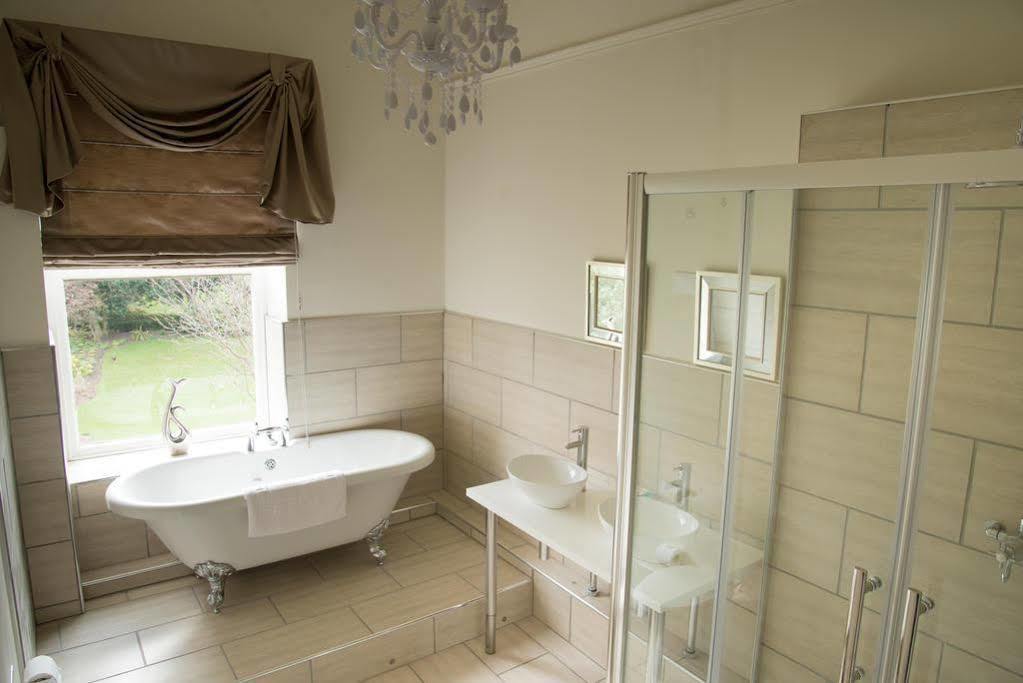 Mansfield Manor Hotel Екстериор снимка